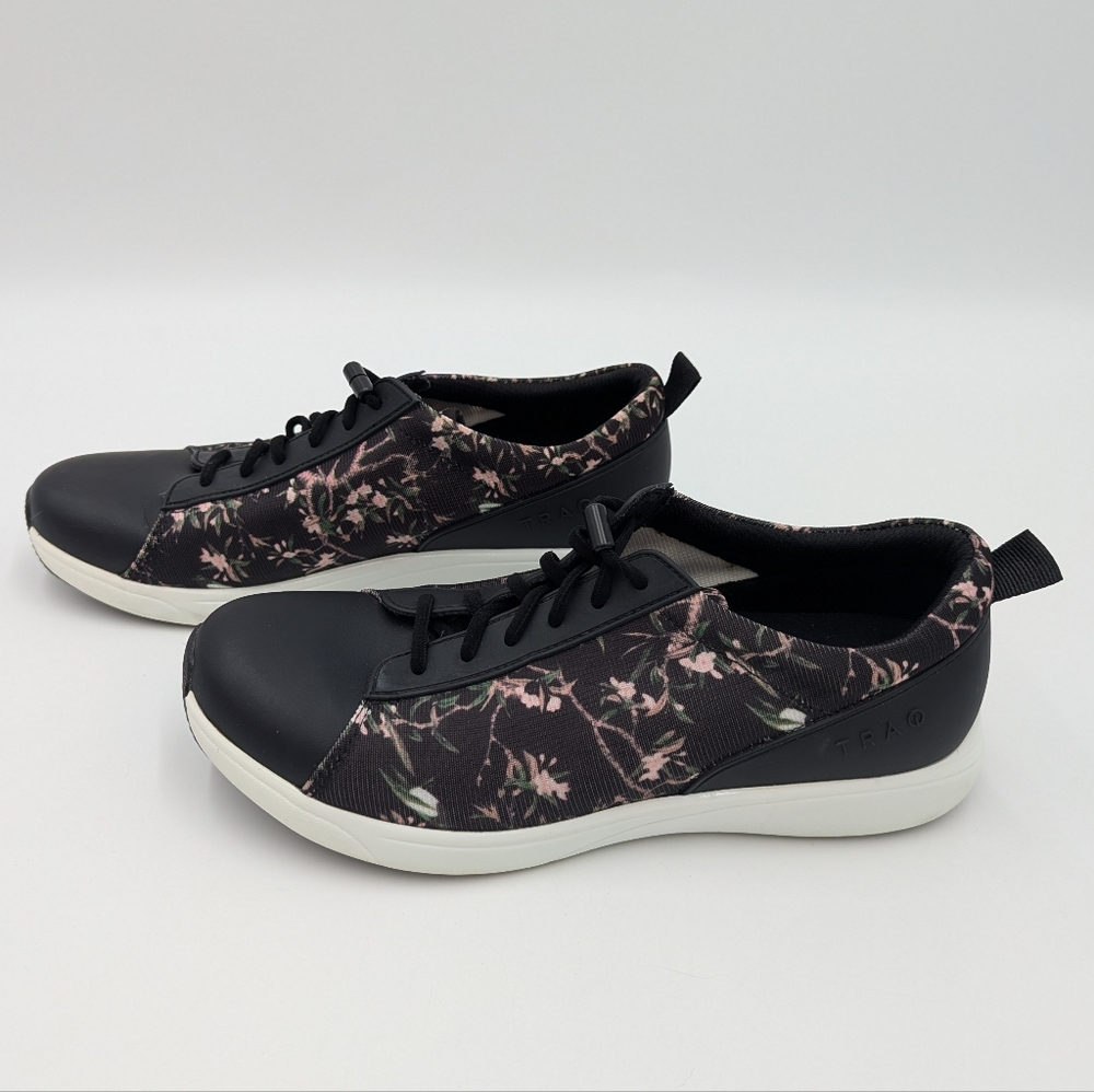 Alegria TRAQ Synq Smart Sneaker Black Floral Walking Shoe Comfort Womens 40EU